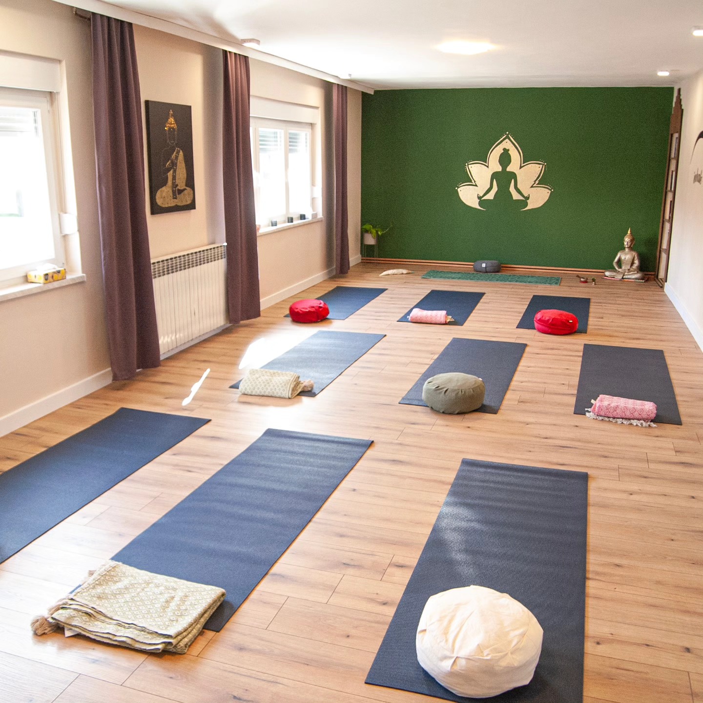 Dhyana Yoga & Relax Studio