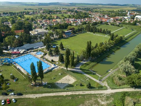 SRC Kneževi Vinogradi