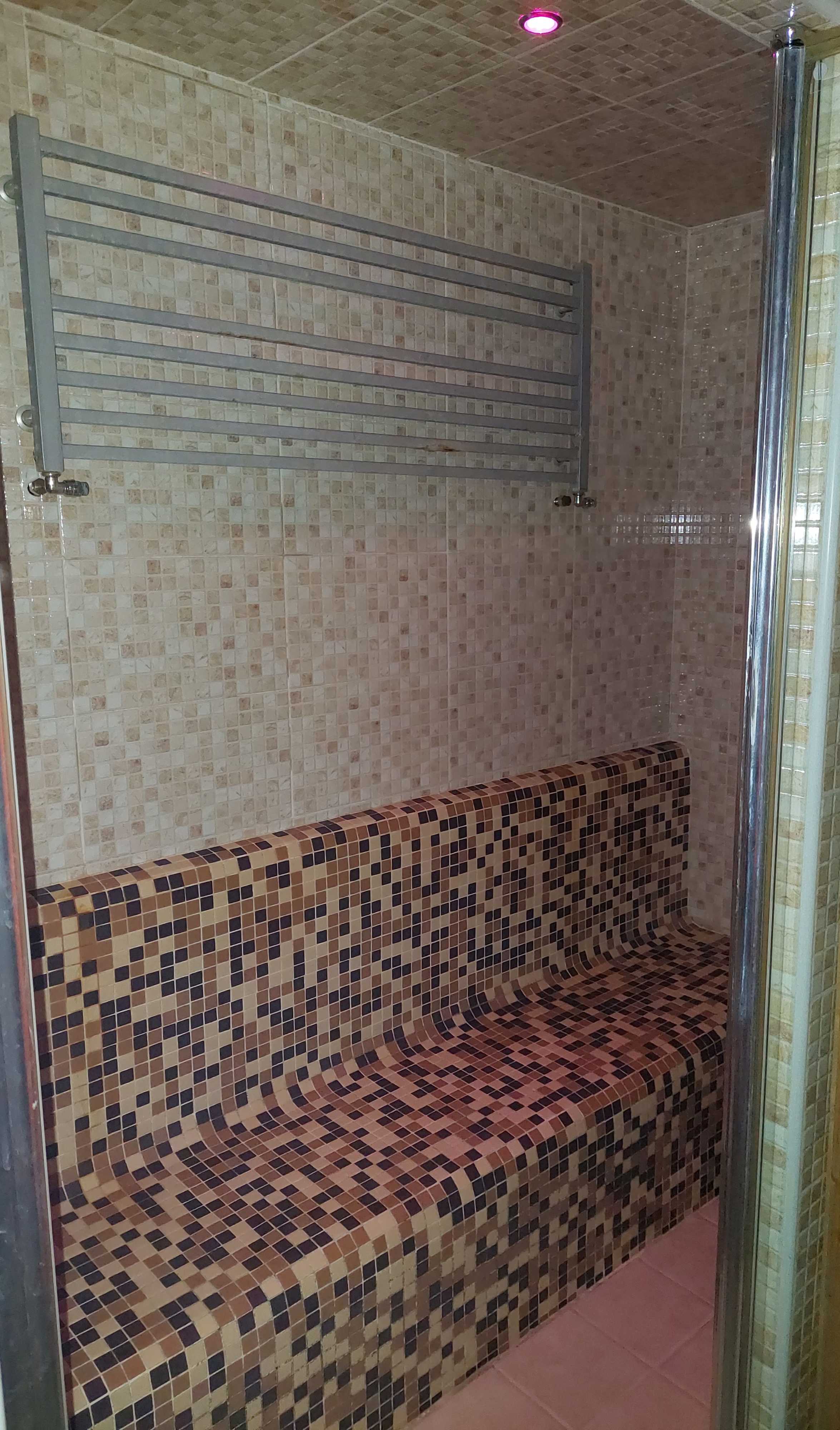 Relax Centrum Zlaté Moravce