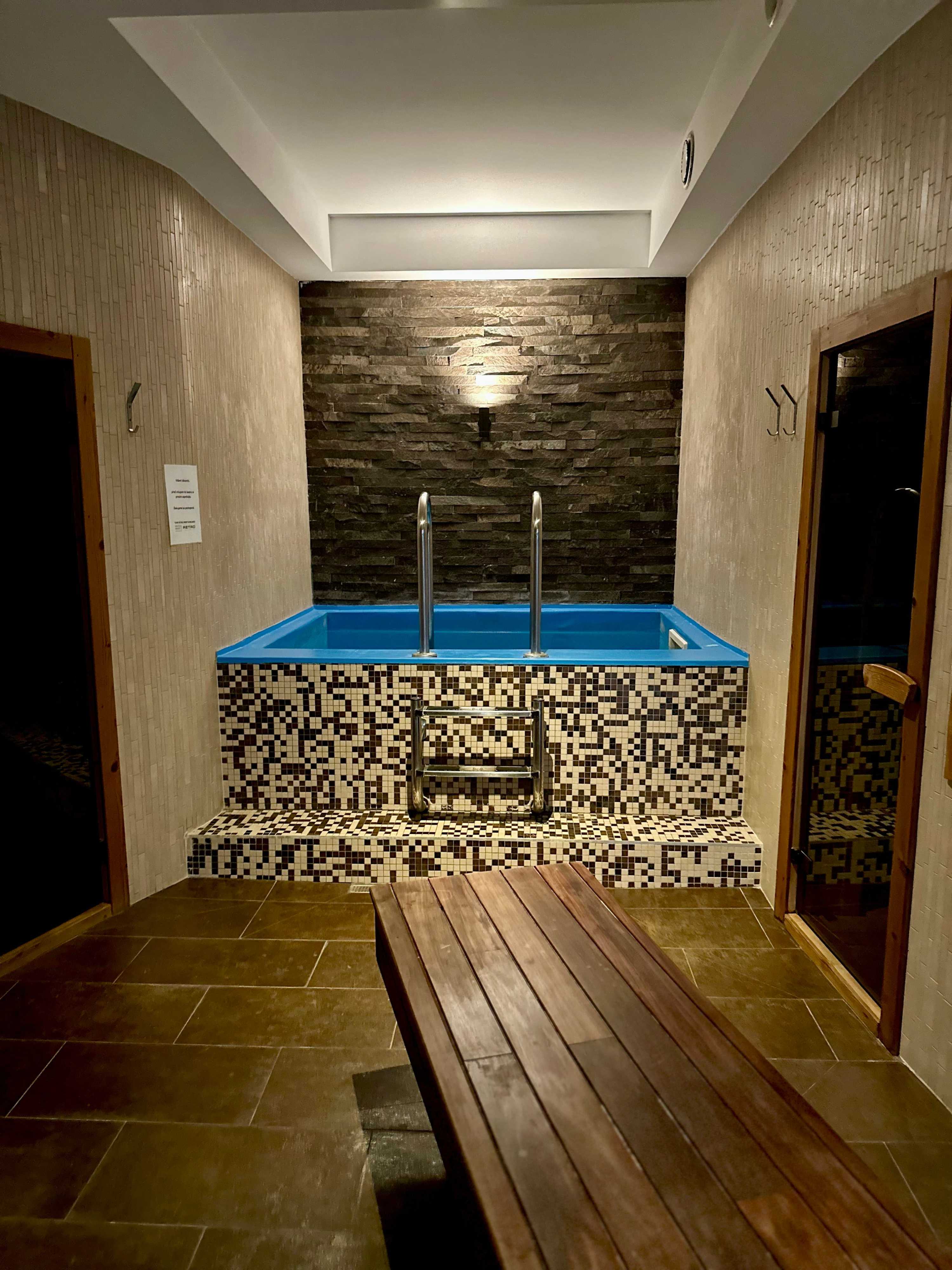 RETRO WELLNESS