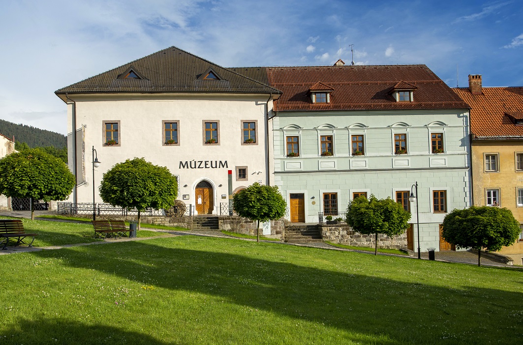 Múzeum mincí a medailí Kremnica – expozícia Líce a rub peňazí