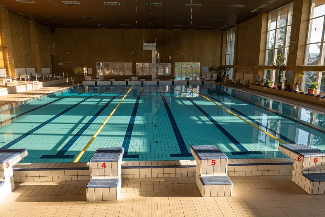 Krytá plaváreň SNV