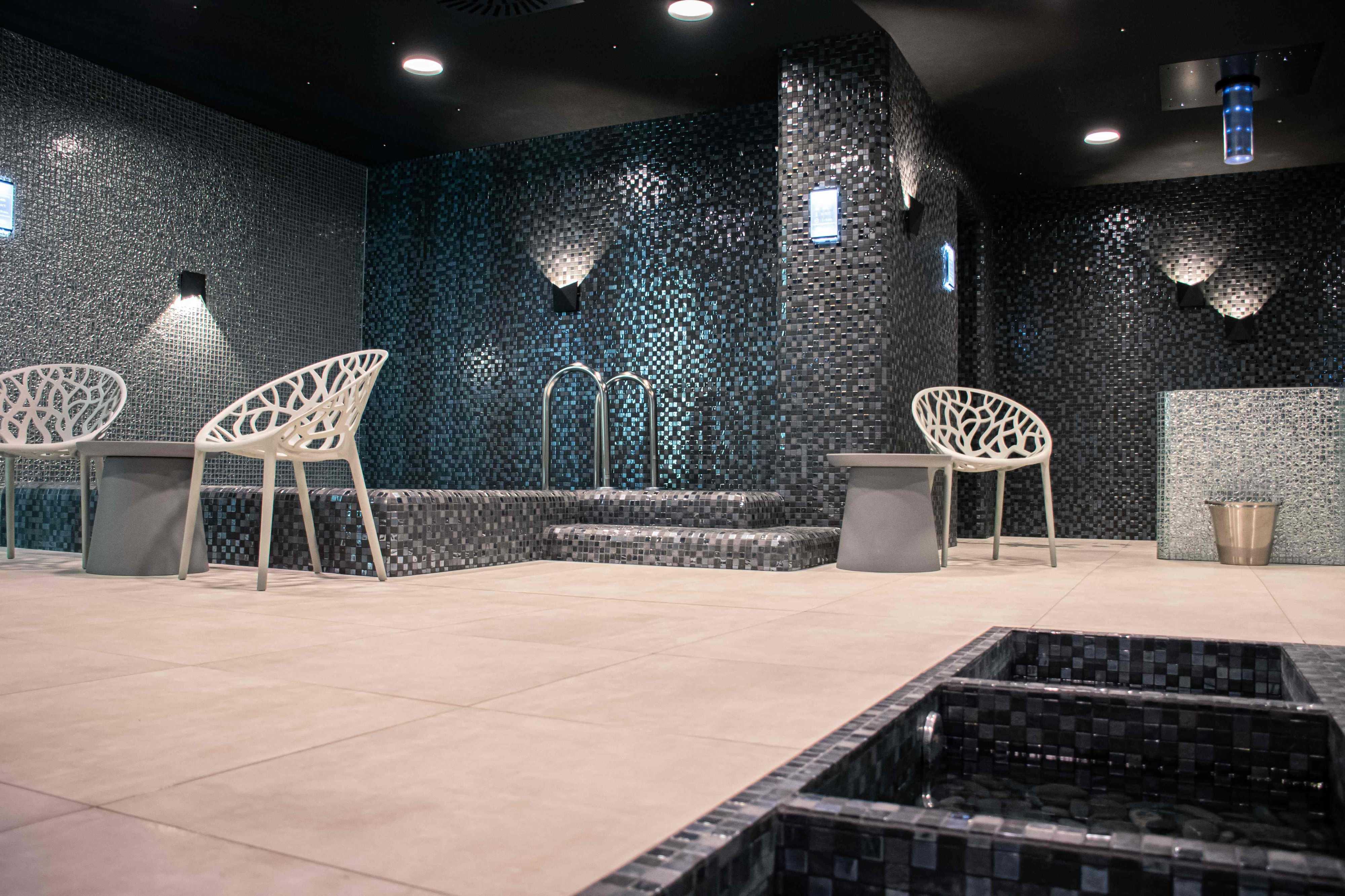 RM Wellness Hotel