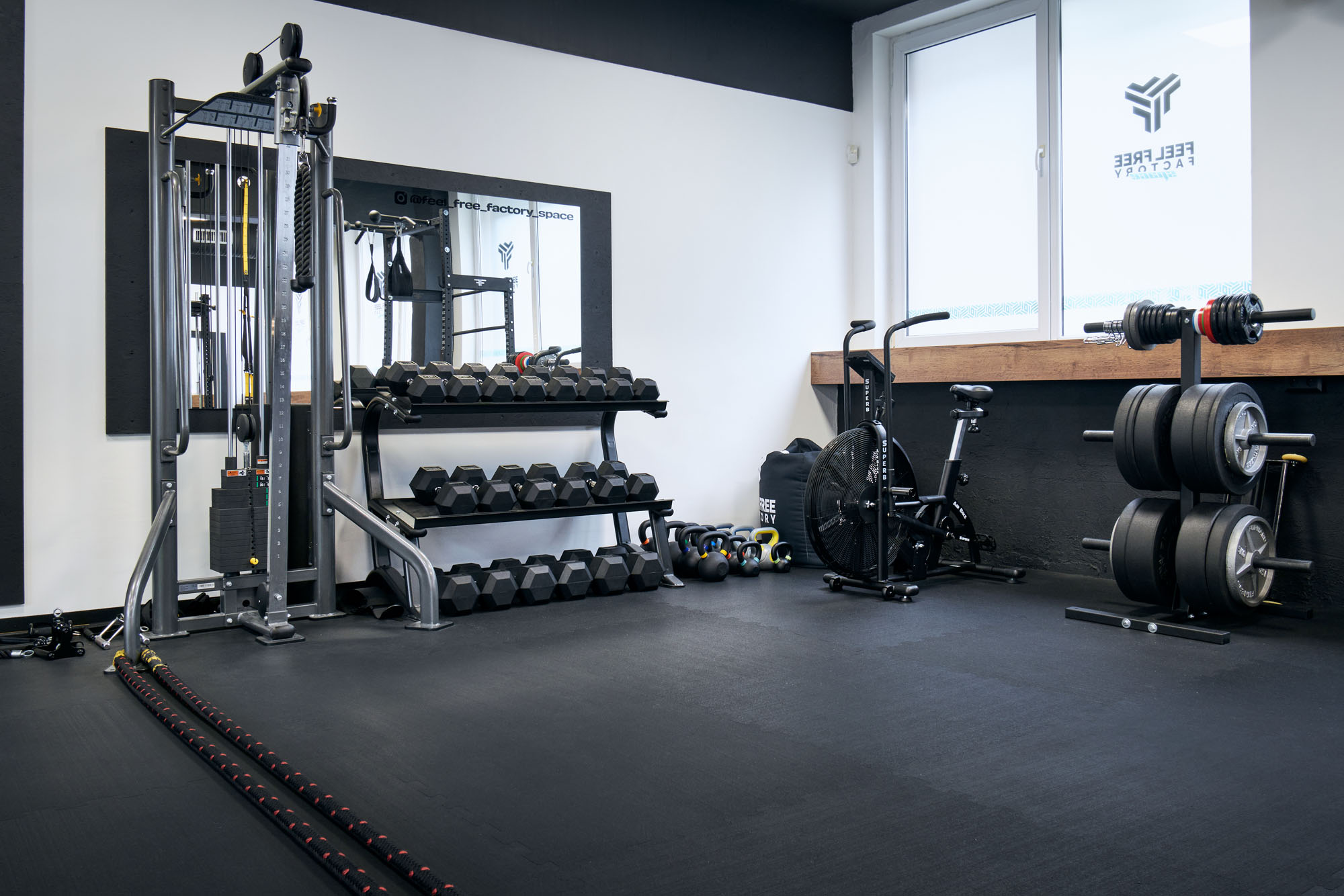 Feel Free Factory SPACE