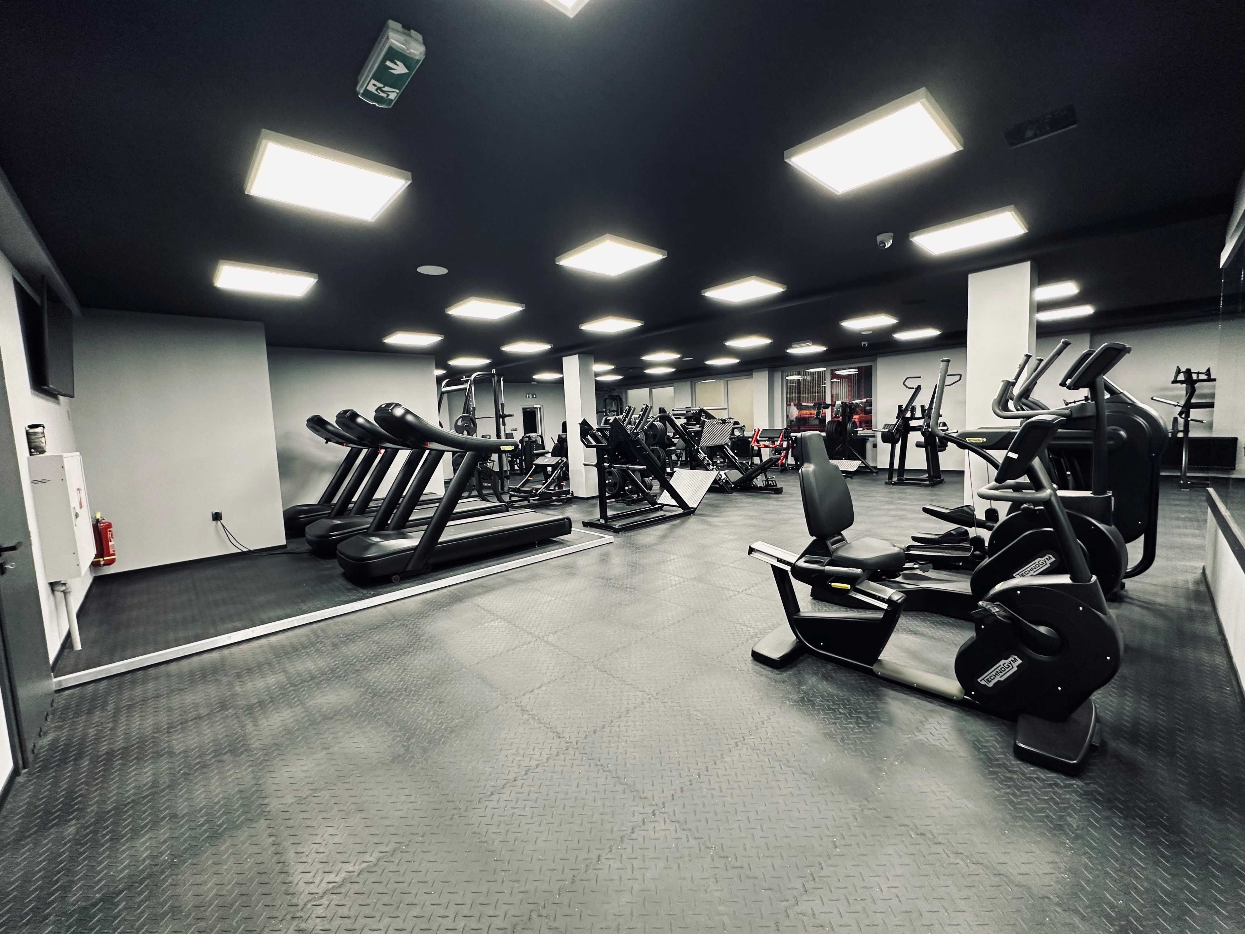 GORILLA FITNESS CLUB