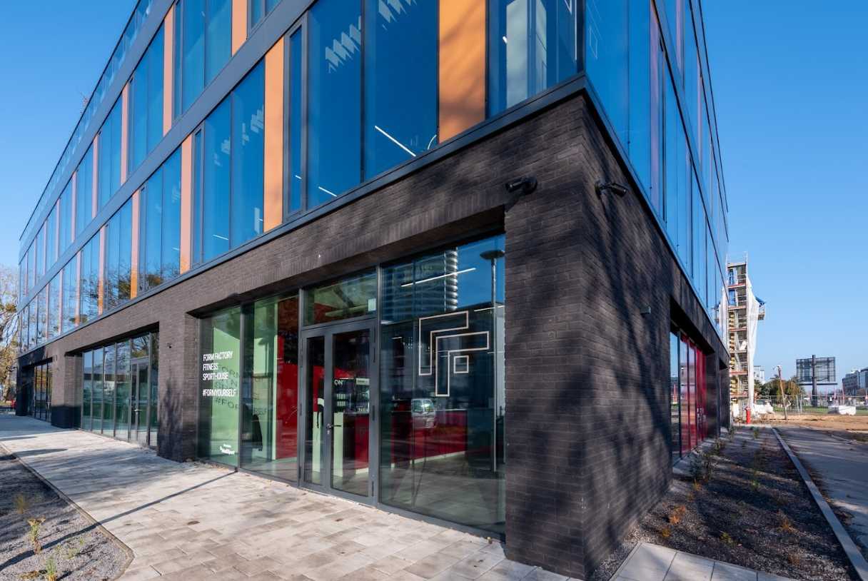 Form Factory Sport House