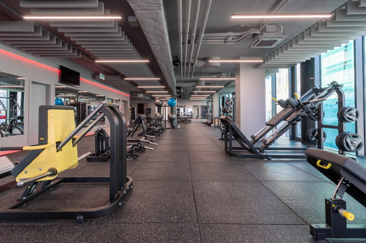 Form Factory Sport House