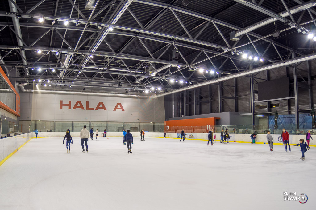 Zimný štadión O.Nepelu