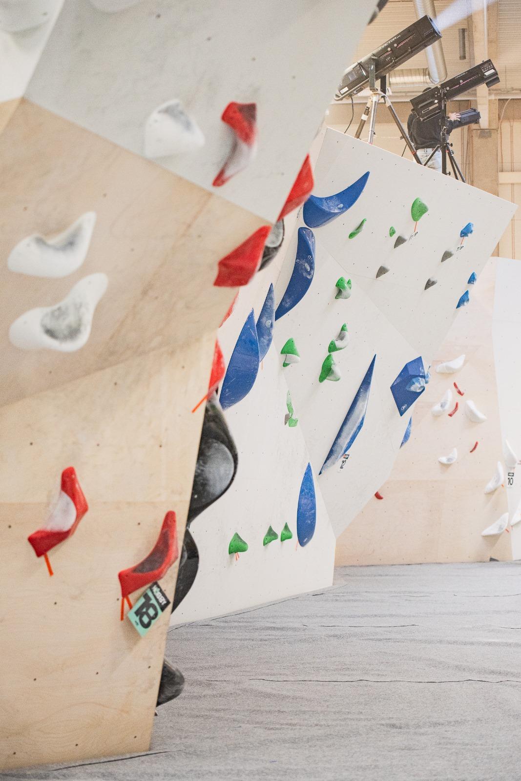 Spot Climbing Gym