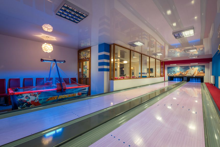 Caffé Prego & Bowling