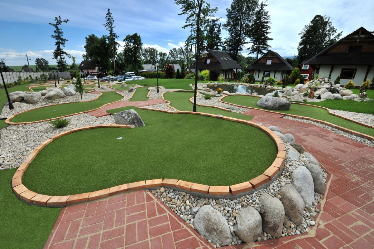 APLEND Adventure Golf