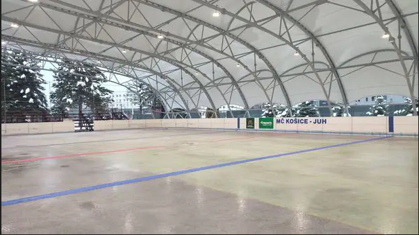 Športovo-zábavný areál