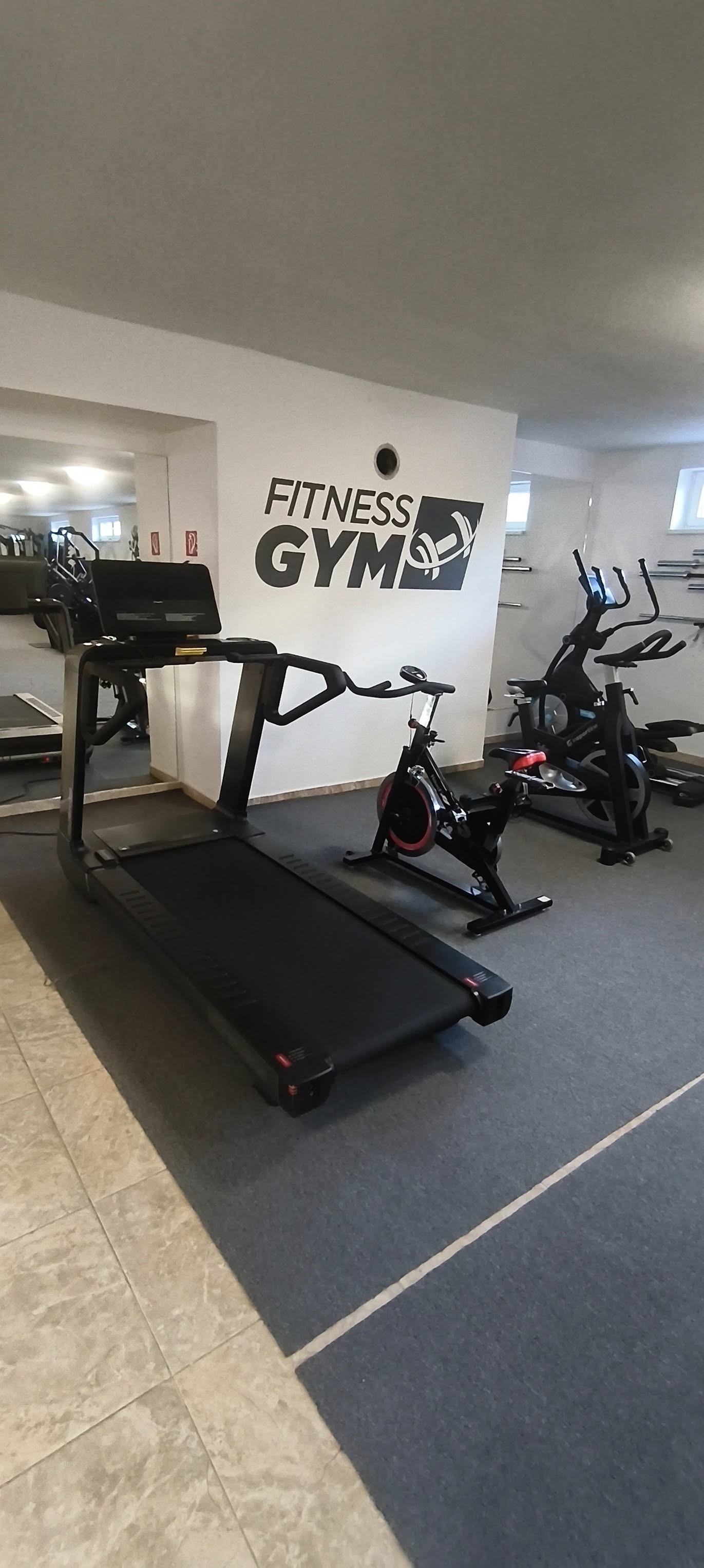 Gym u Holenku