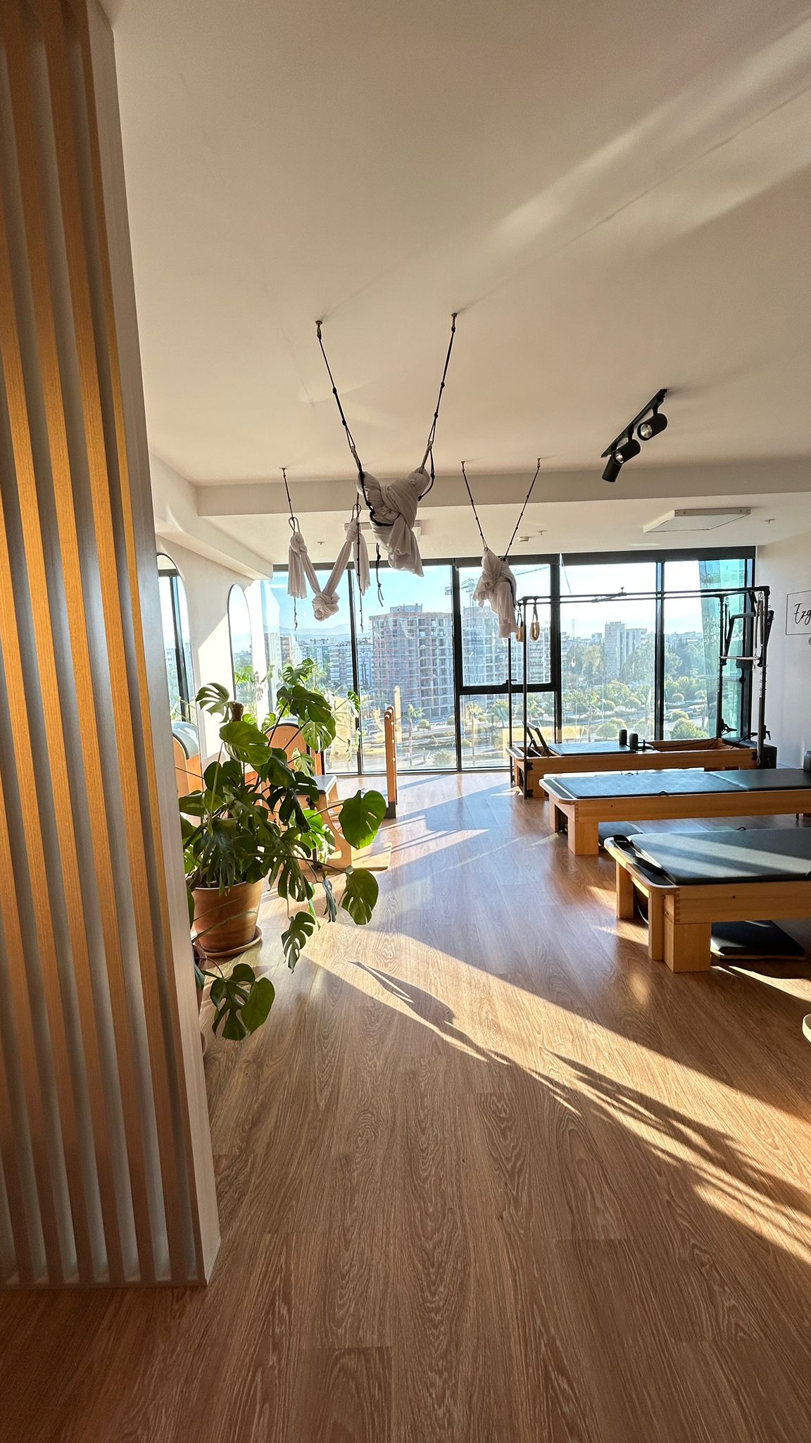 Ezgi Kırmızıtaş Studio
