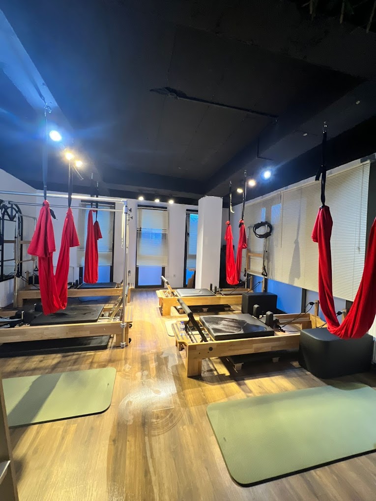 White Pilates Studio