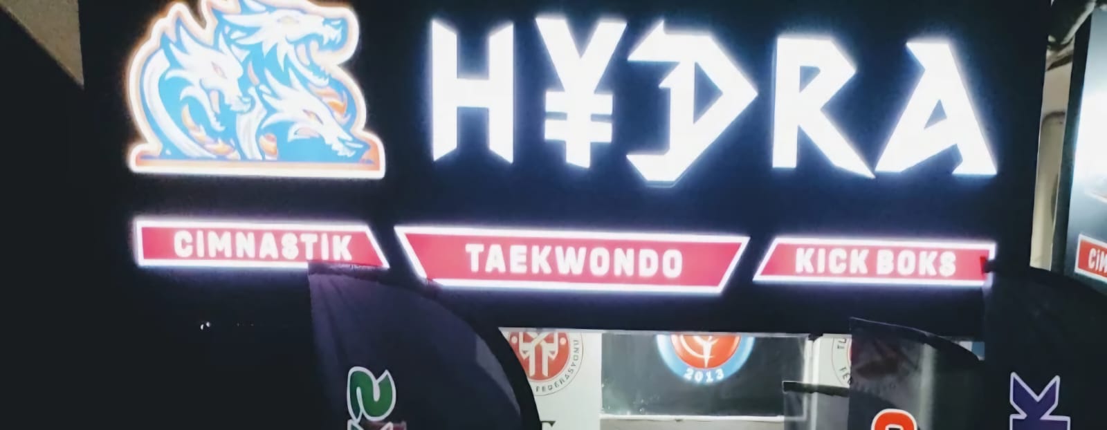 Hidra savunma sanatları taekwondo kickboks spor salonu