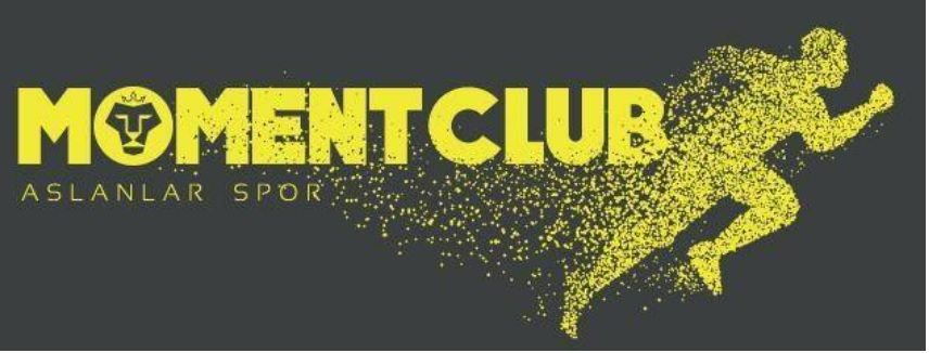 Moment Club - Logo