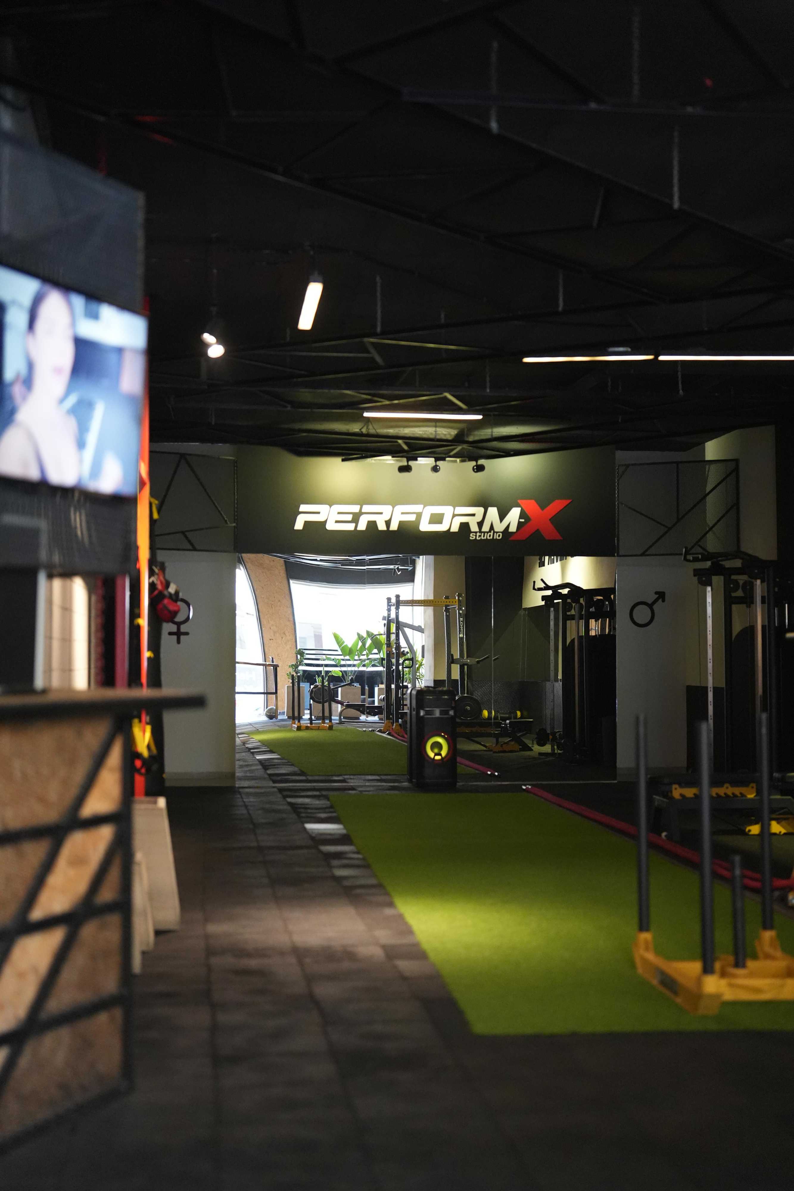 Perform-x Studio