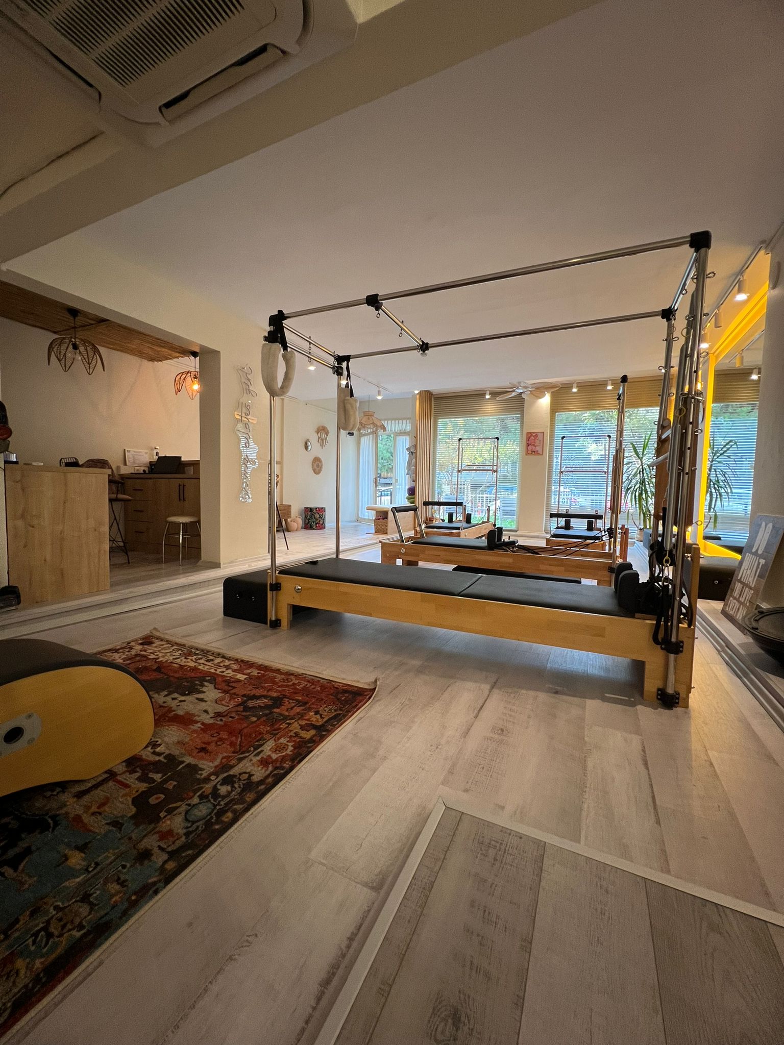 Pilates Floor Social Club