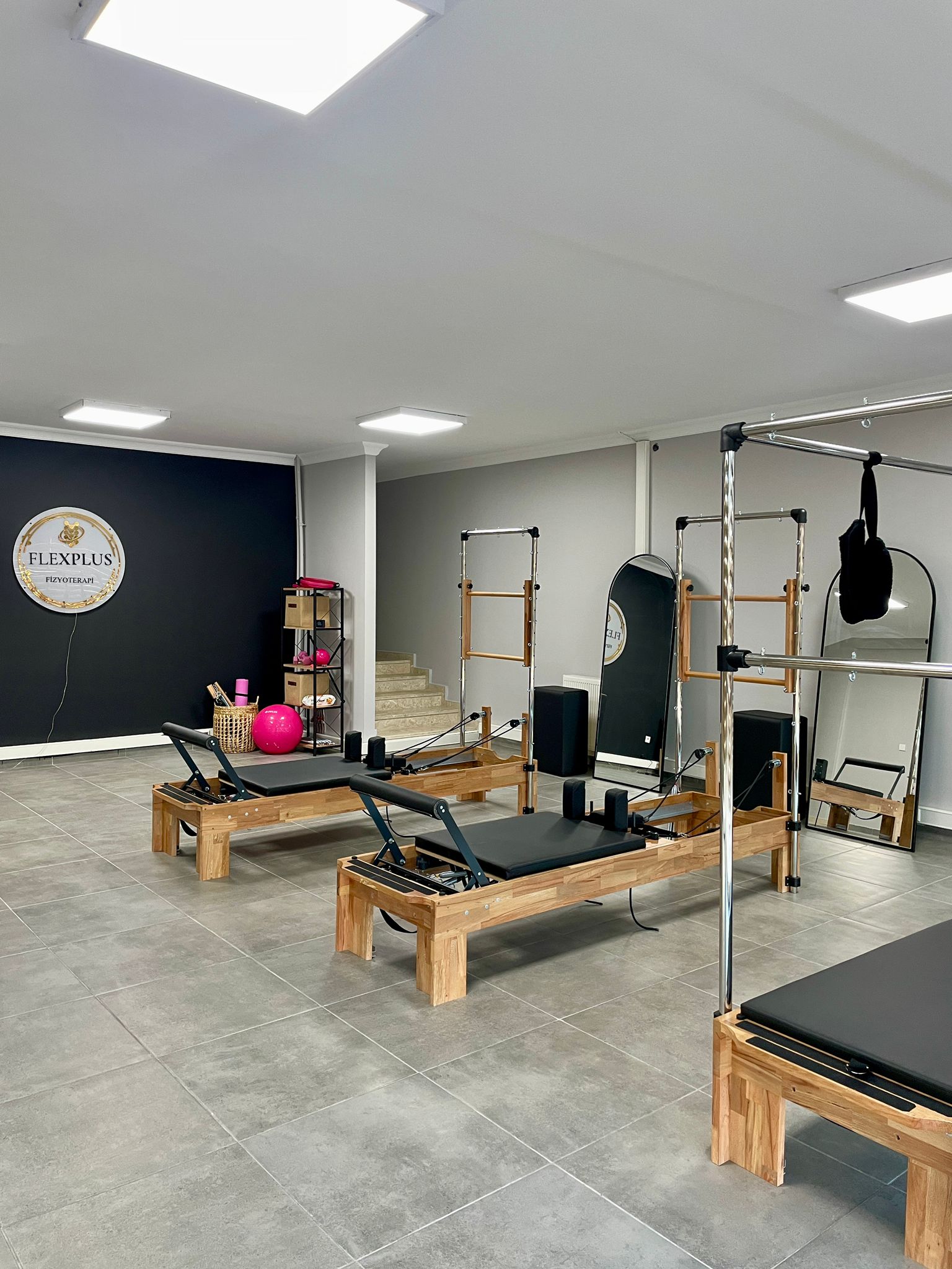 FlexPlus Fizyoterapi ve Reformer Pilates Merkezi
