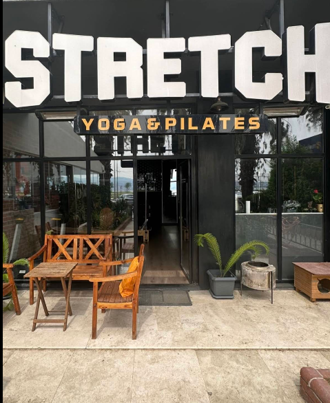 Stretch Yoga & Pilates