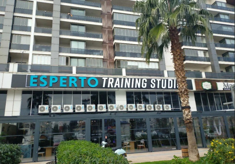 Esperto Training Studio Ataşehir