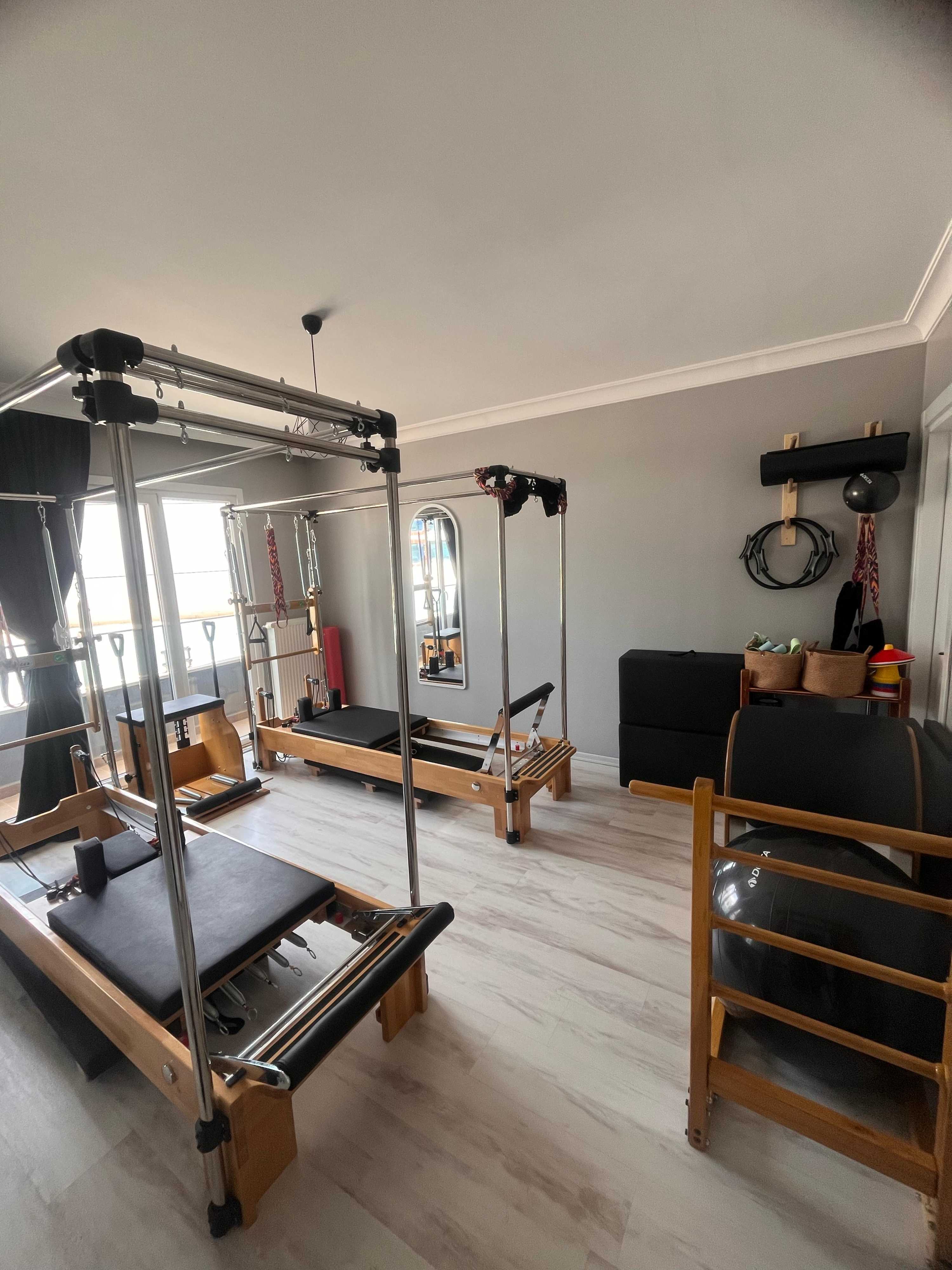 SpineX Private Studio