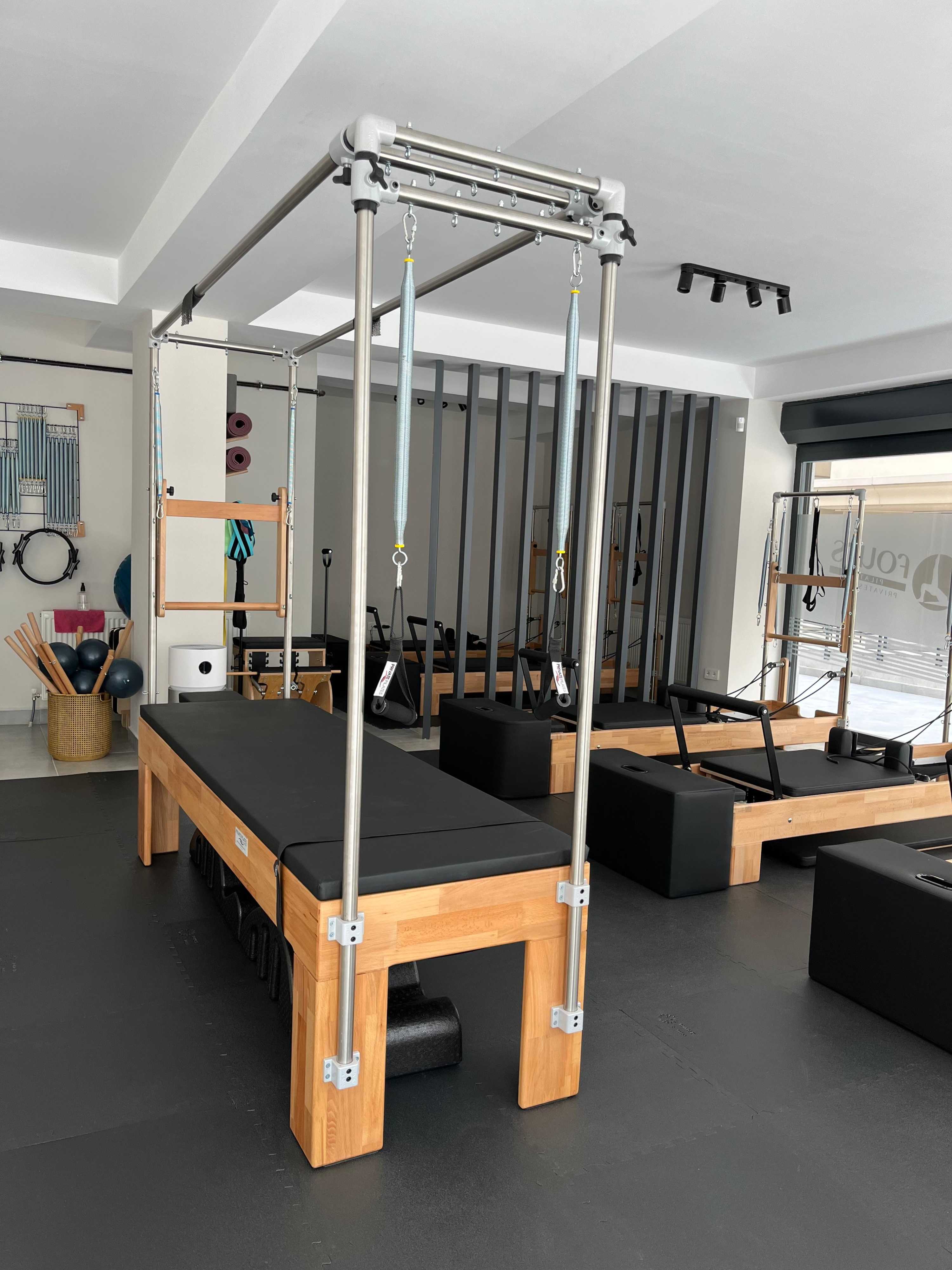 Fours Pilates Private