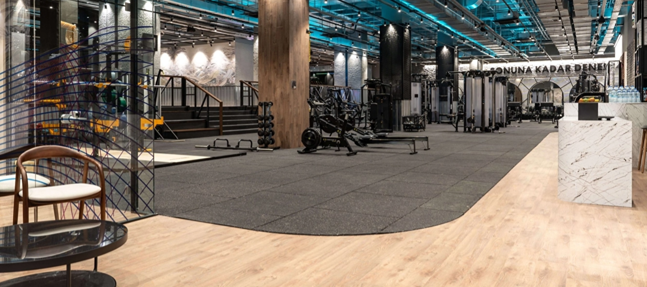 MACFit 42 Maslak