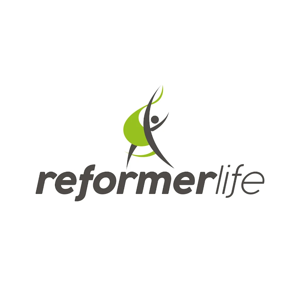 İlknur Uğur Reformer Life Studio - Logo