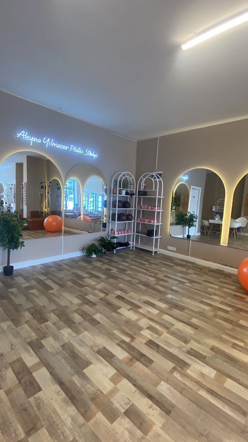 Aleyna Yılmazer pilates stüdyo