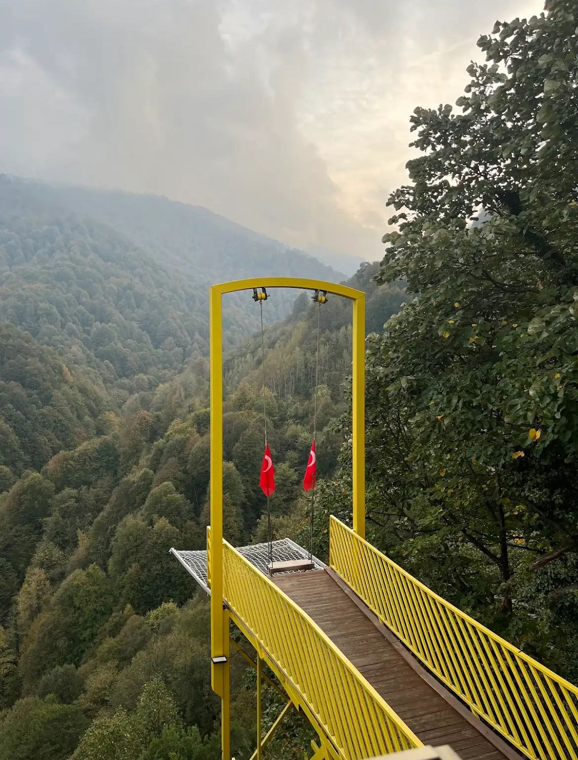 Ayrı Gezegen Zipline & Macera Parkı