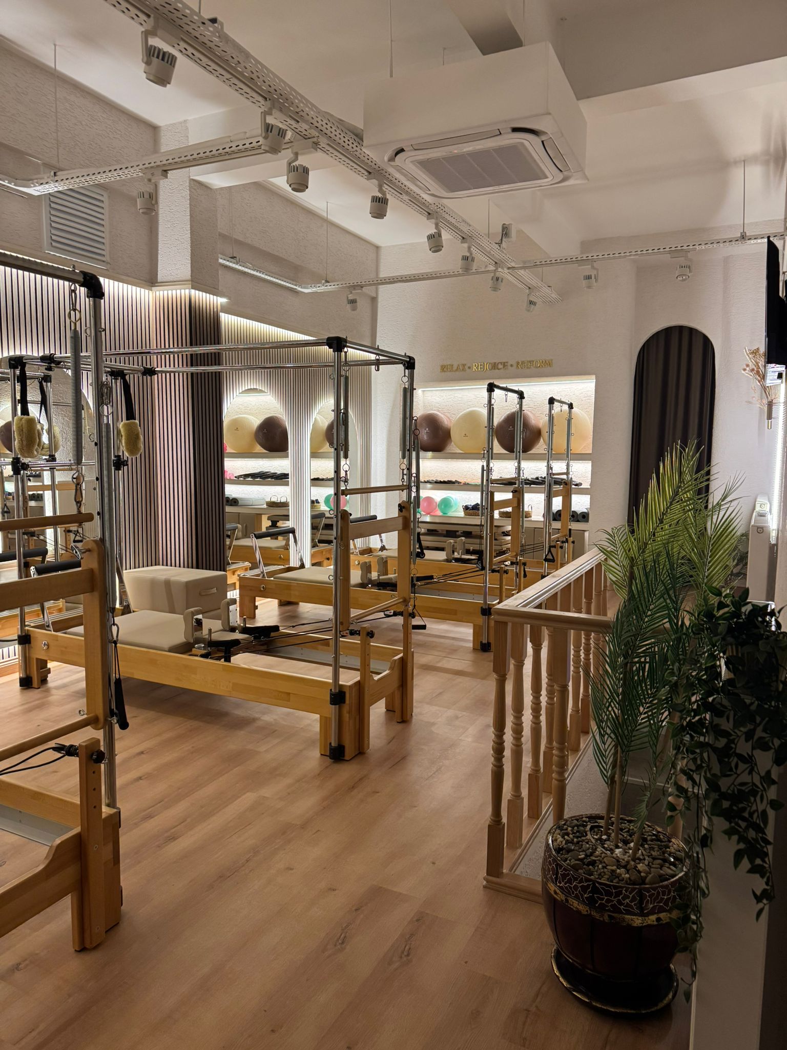 Melek Ünver Studio