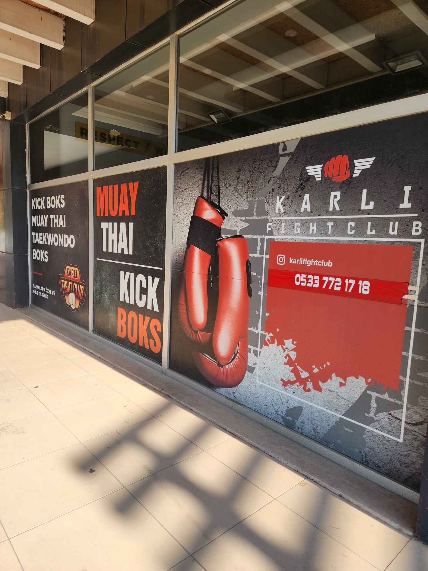 KARLI Fight Club - Kick Boks - Muaythai - Boks - Logo