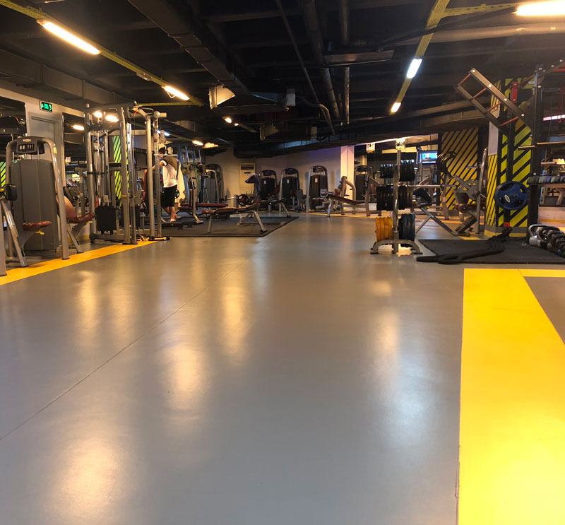 LEF CLUB FITNESS
